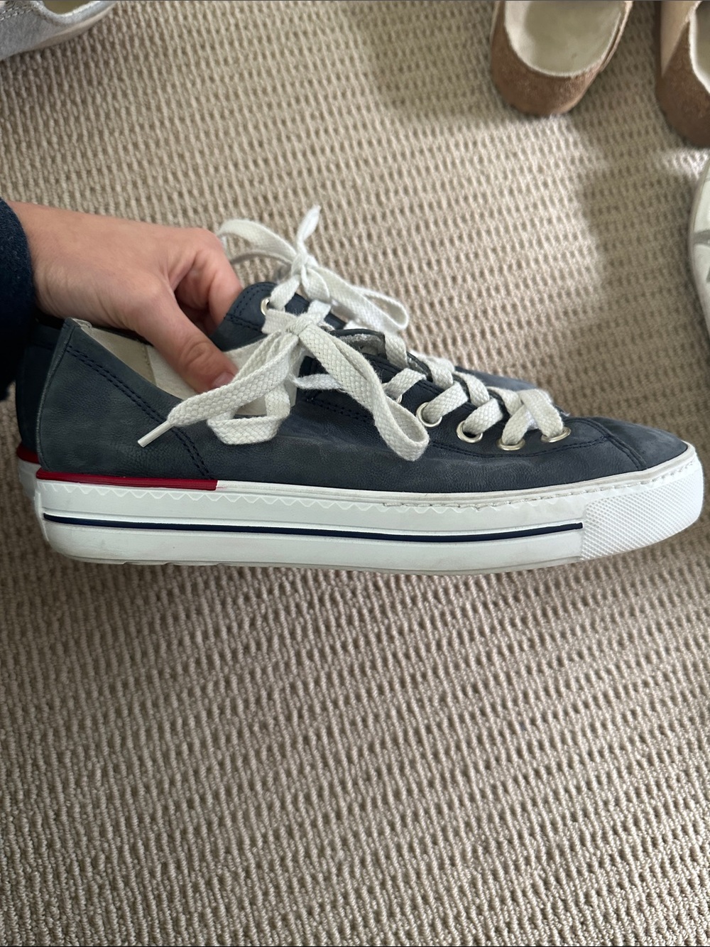 Paul green sneakers fits 7.5